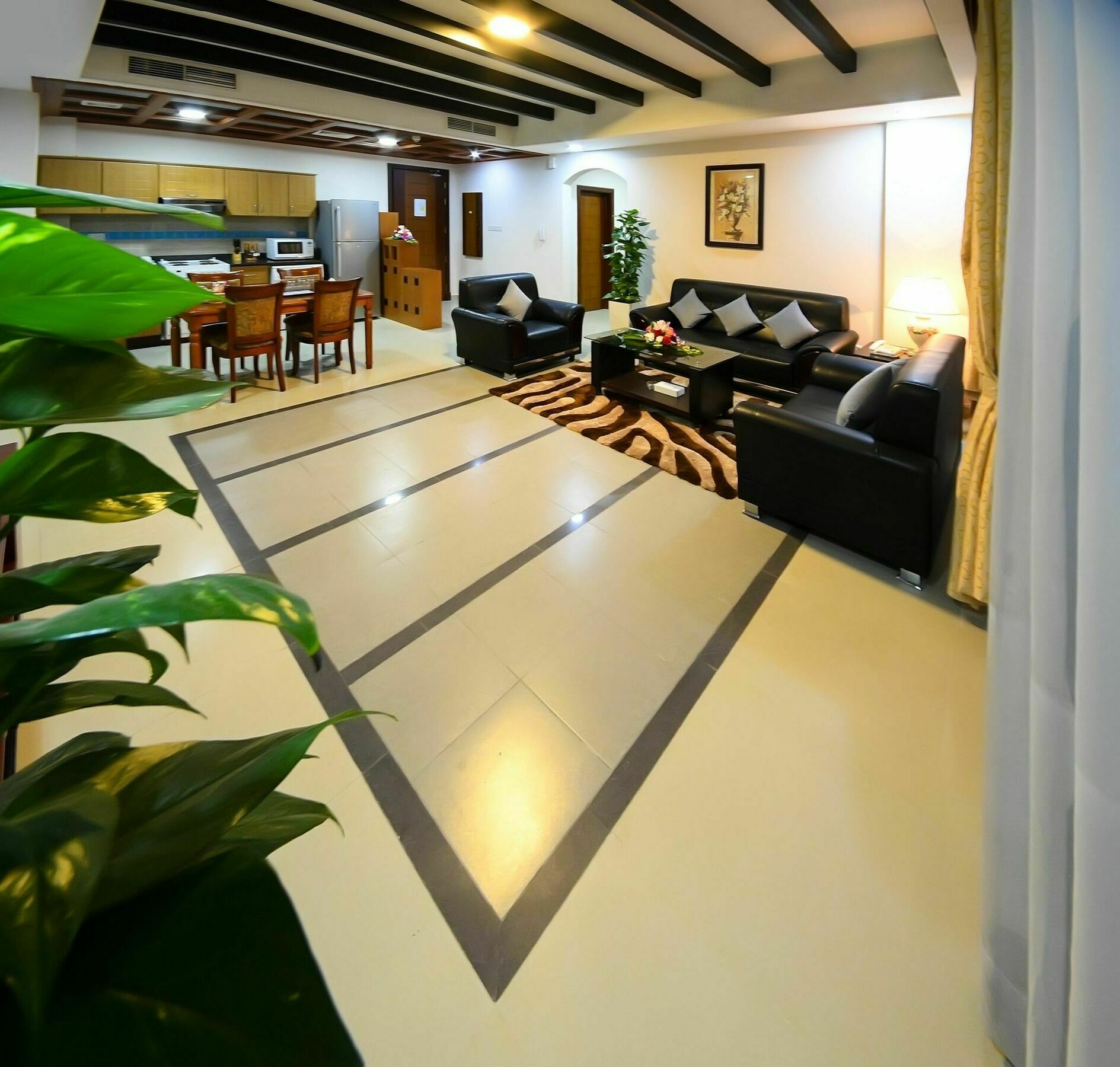 Sea Diamond Plaza Apartments 마나마 외부 사진